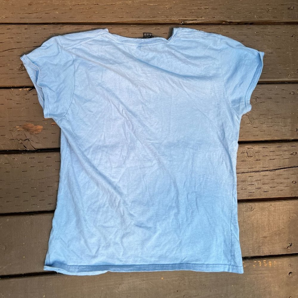 shirt - Picture 3 of 3